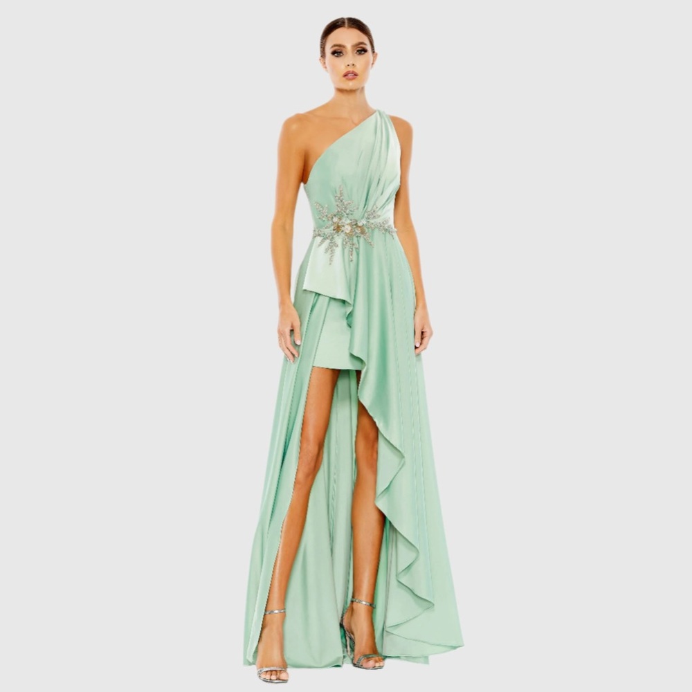 NWT Mac Duggal 11262 in Sage 3D Flower Beaded Embellishment Formal Gown